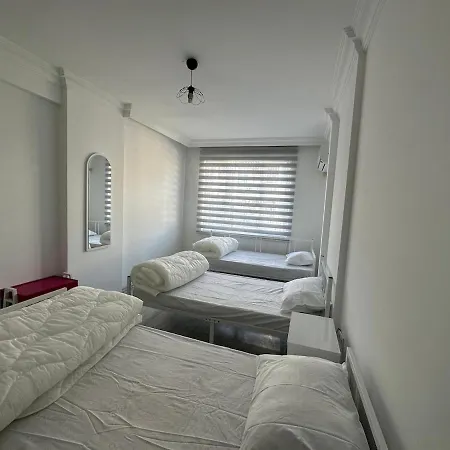 Suitable For Large Families, 20 Minutes To The Apartament *