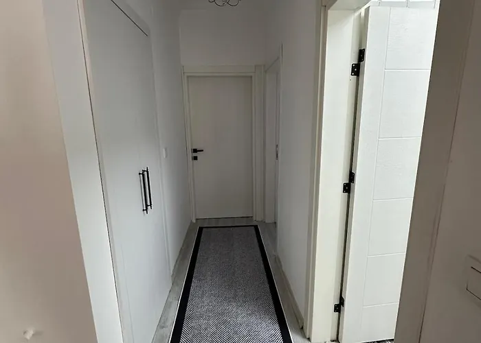 Suitable For Large Families, 20 Minutes To The * Antalia